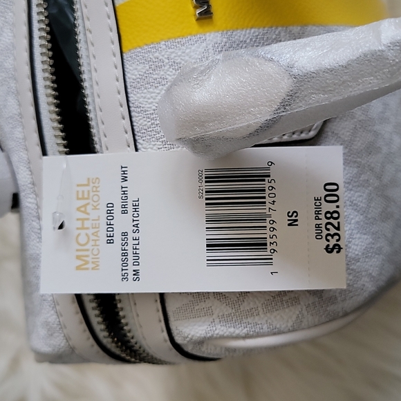 MICHAEL KORS Bedford Small Logo Stripe Satchel - Picture 9 of 11